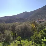 Semesterbostad Small Hause With Swimming Pool Leonídion