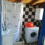 Small Hause With Swimming Pool Semesterbostad *