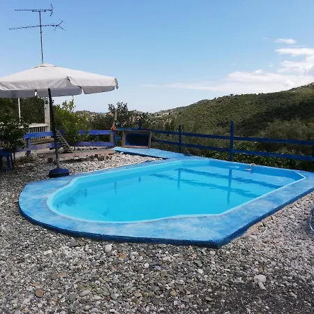 Ferienhaus Small Hause With Swimming Pool
